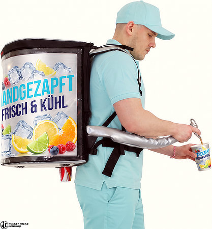 Mobiler Getränke-Rucksack mit integrierter Zapfanlage und frischem Design für Events und Promotion